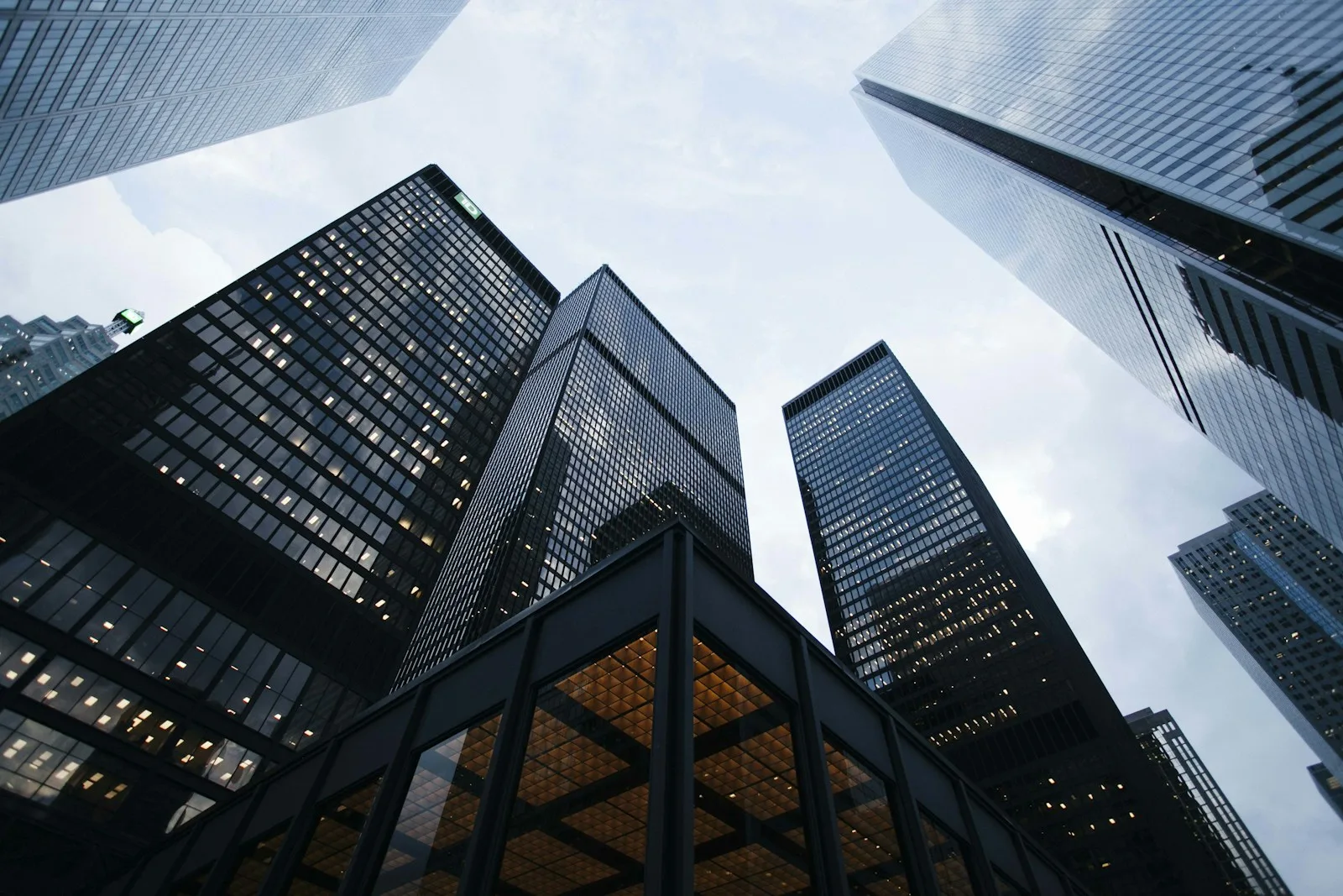 Ofis & Plaza
